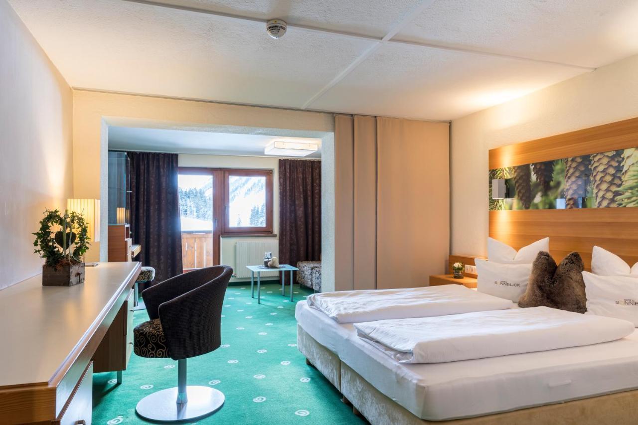 Hotel Sonnblick Sankt Leonhard im Pitztal Exterior foto